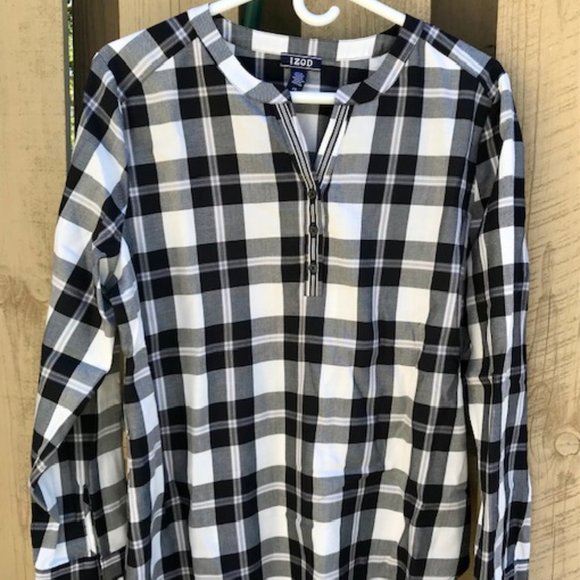 Izod Woman's Large top - Picture 1 of 2